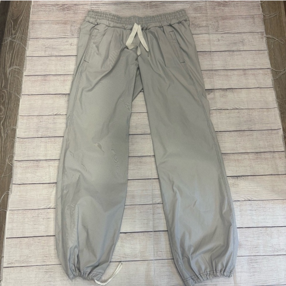Lululemon Striped Gray Joggers Size 10